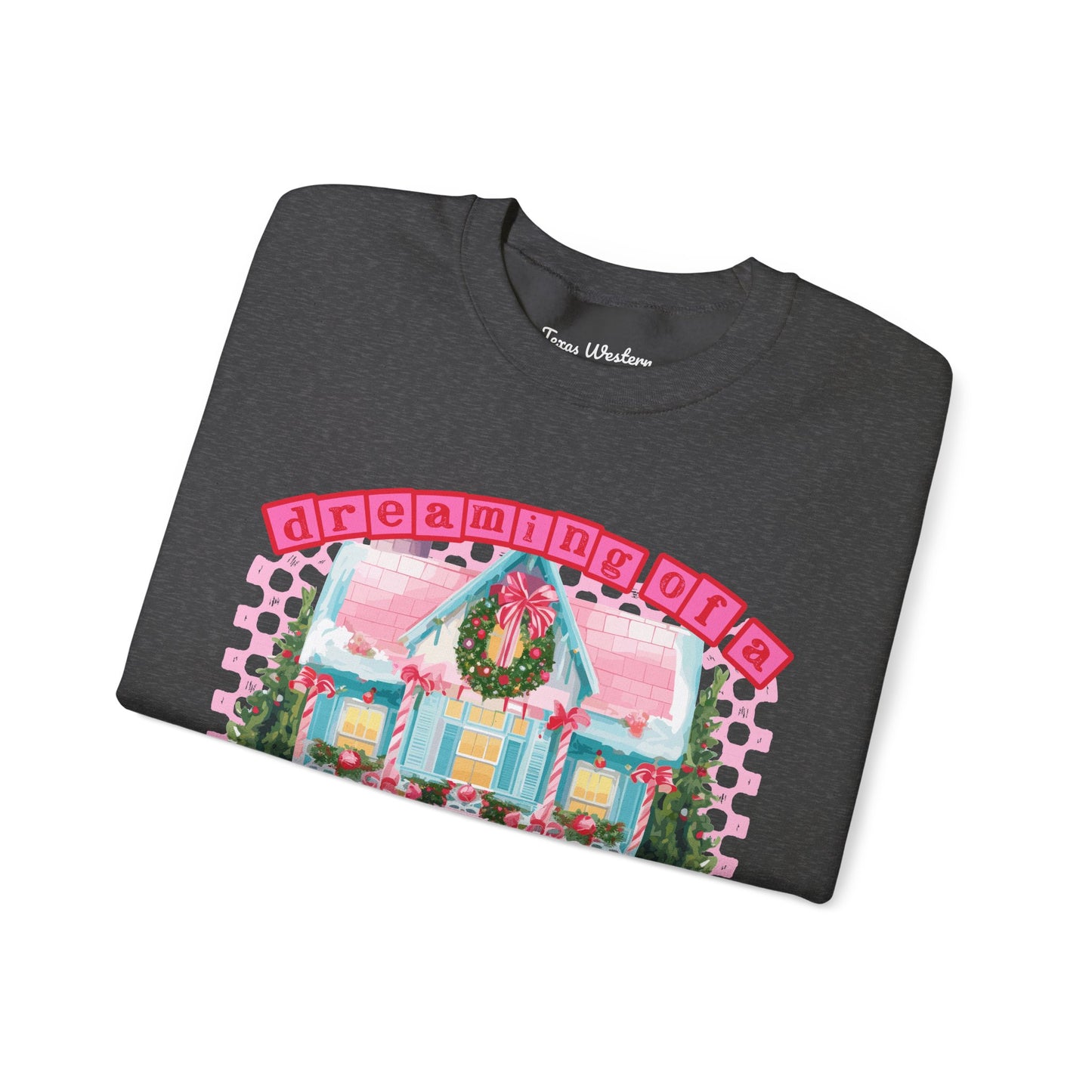 Dreaming of a pink Christmas Crewneck - Gildan