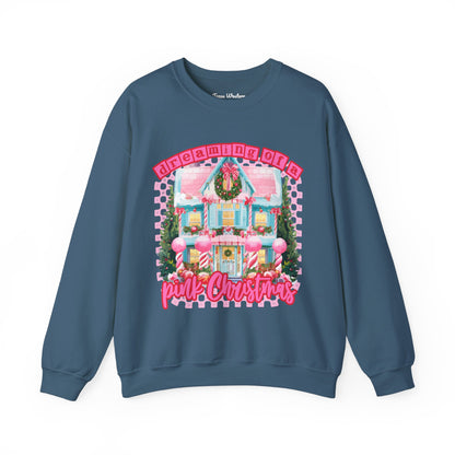 Dreaming of a pink Christmas Crewneck - Gildan