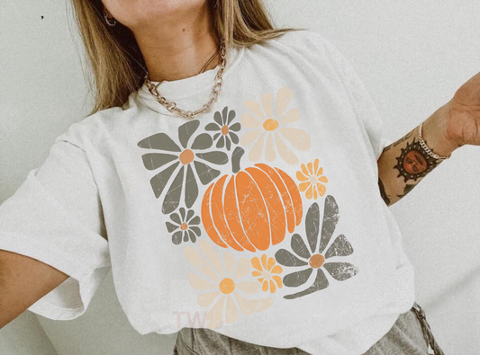 Boho Pumpkin Light Tee - Comfort Colors