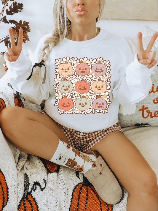 Nine Pumpkins Crewneck - Gildan