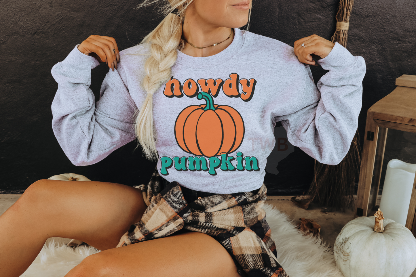 Howdy Pumpkin Crewneck - Gildan